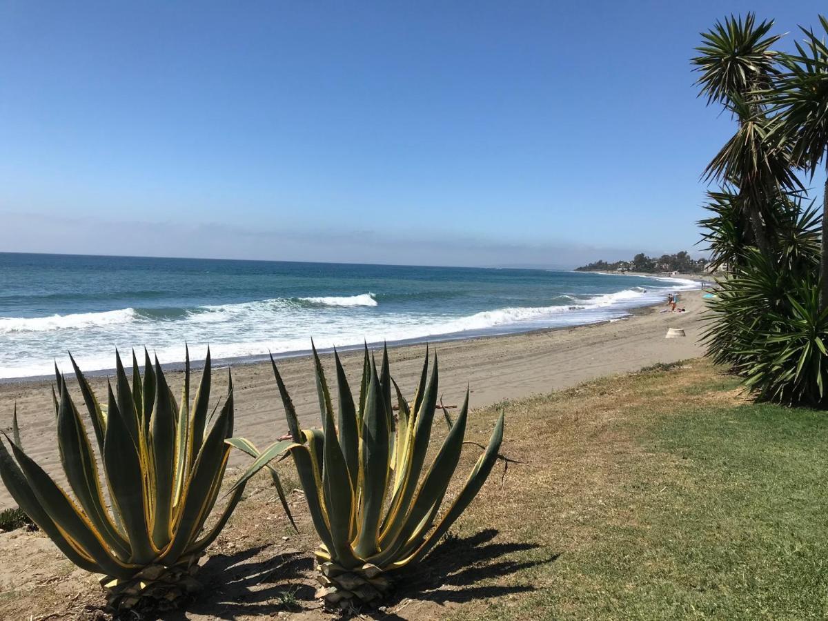 Marbella - Estepona Beach Frontline Apartment エクステリア 写真